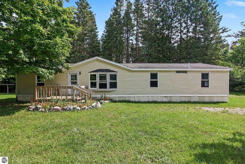 9783 Co Road 633, Buckley