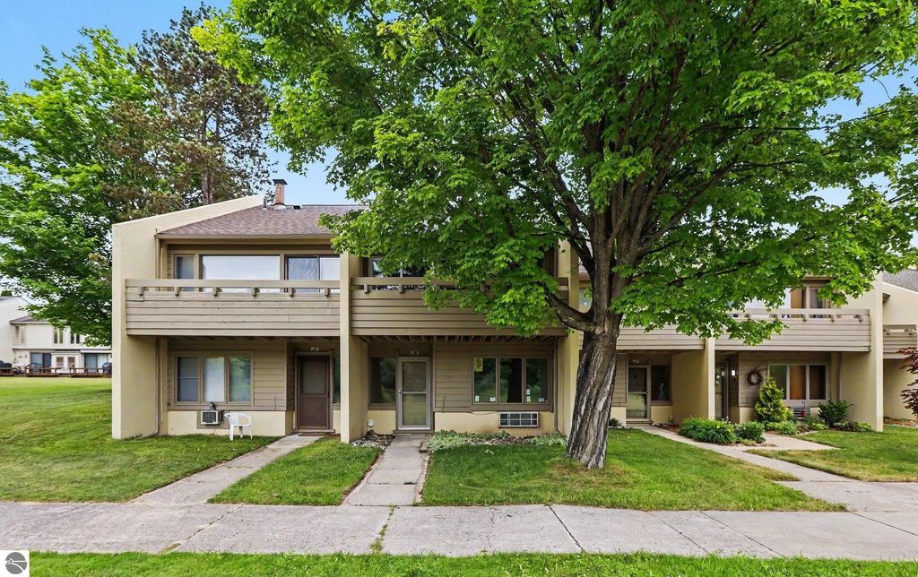 5000 Townhouse Drive #j8, Cedar