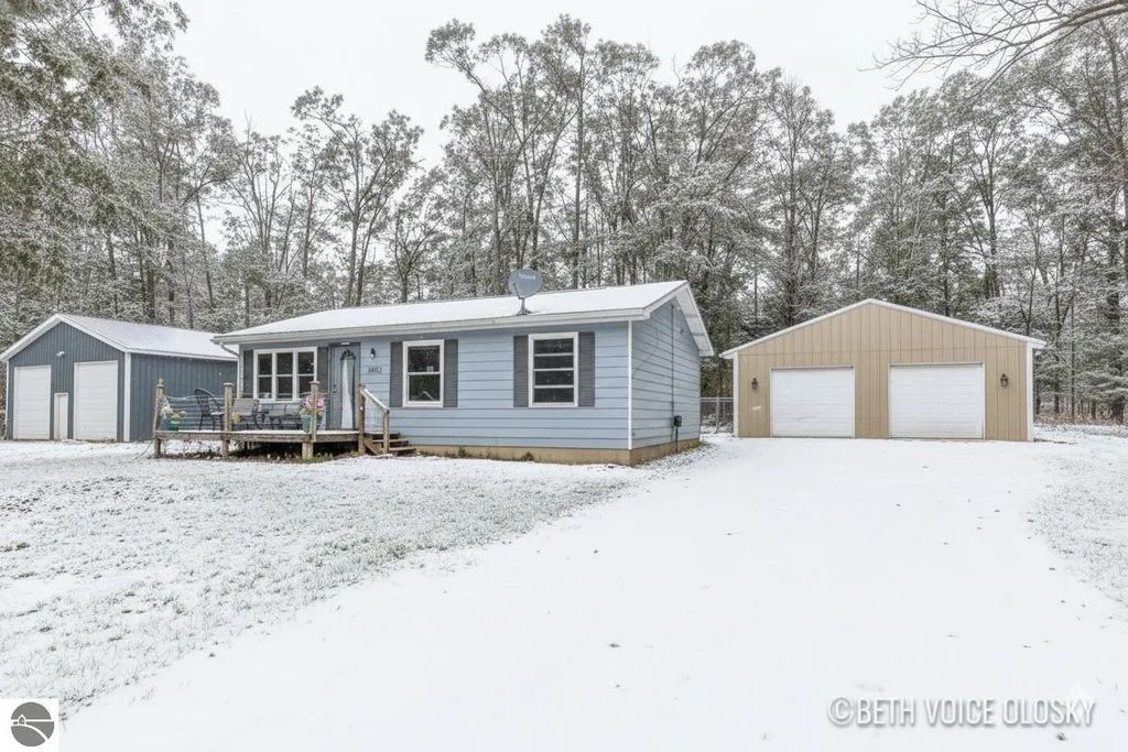 7690 Arrowroot, Gaylord