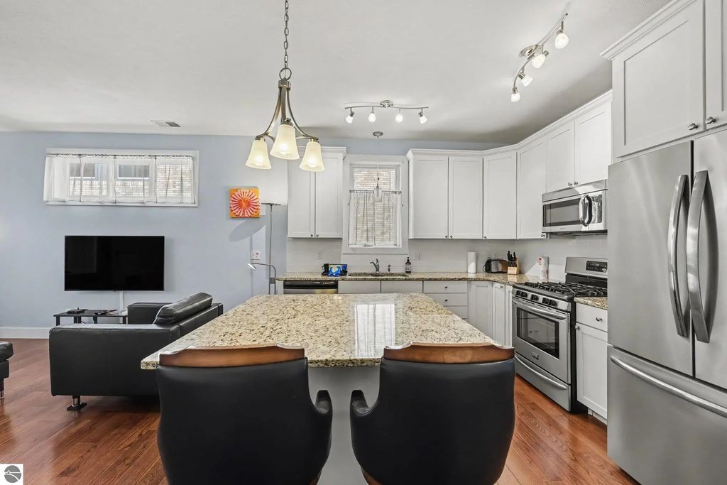 119 E Eighth Street #5, Traverse City