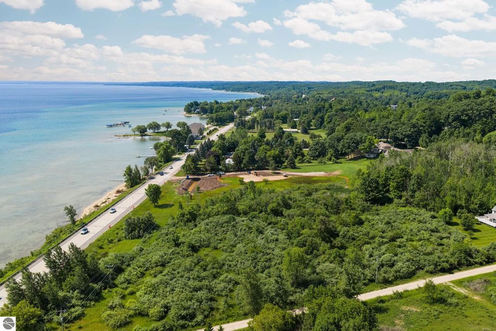 5368 S West Bay Shore, Suttons Bay