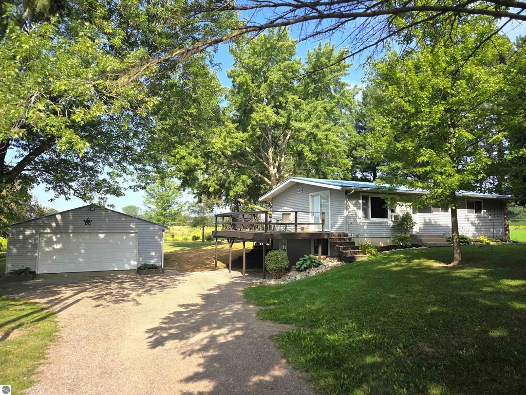 8803 Woodruff Road, Blanchard