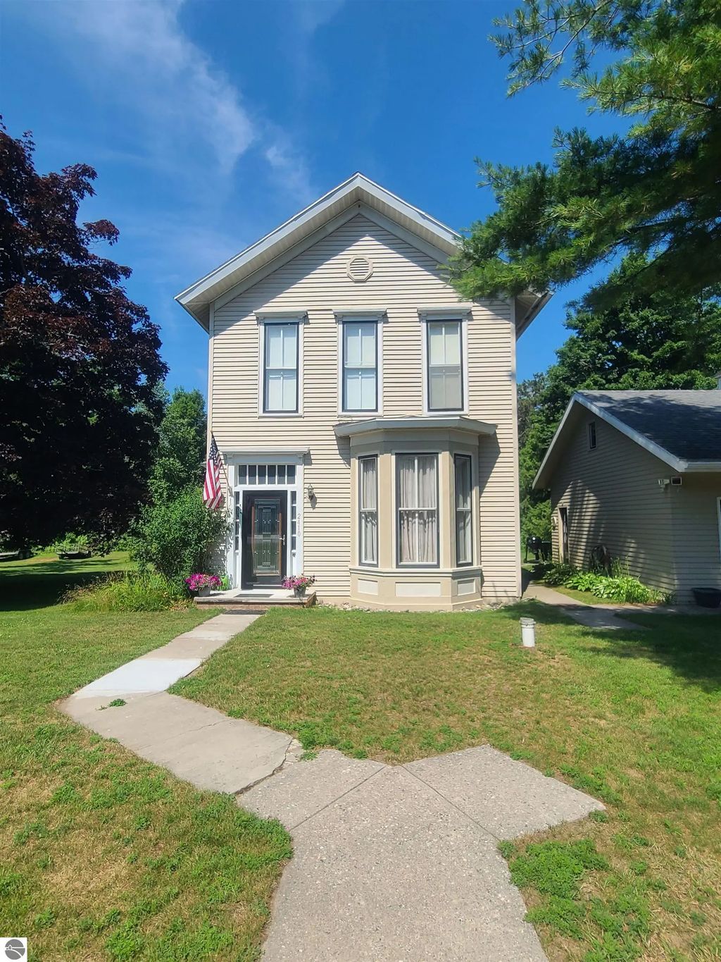 2410 S State Street, Greenbush