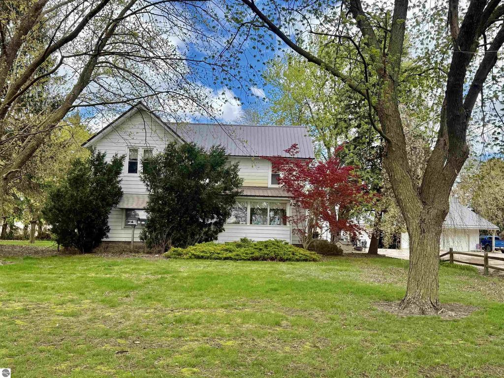 2298 W Hayes Road, Ithaca