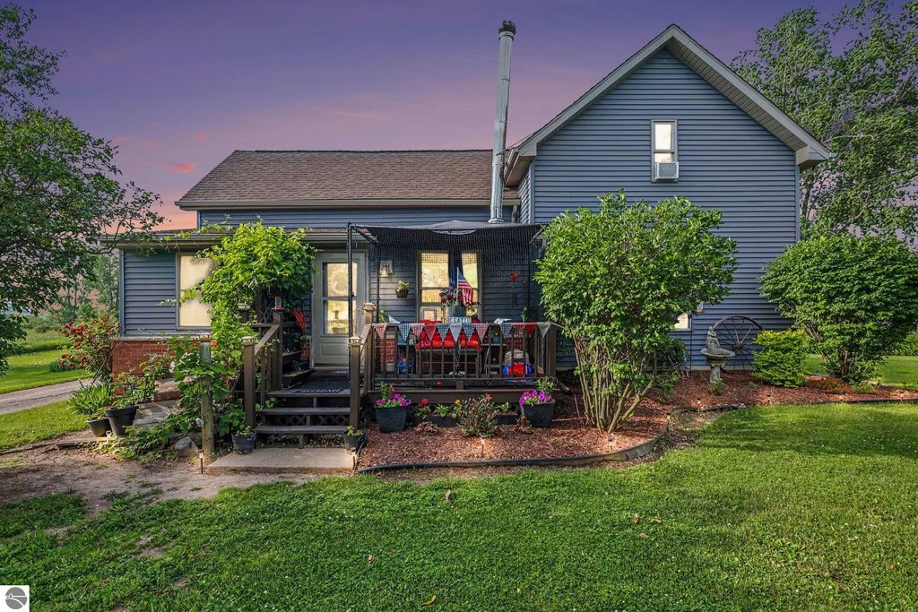 4187 Mills Road, Prescott