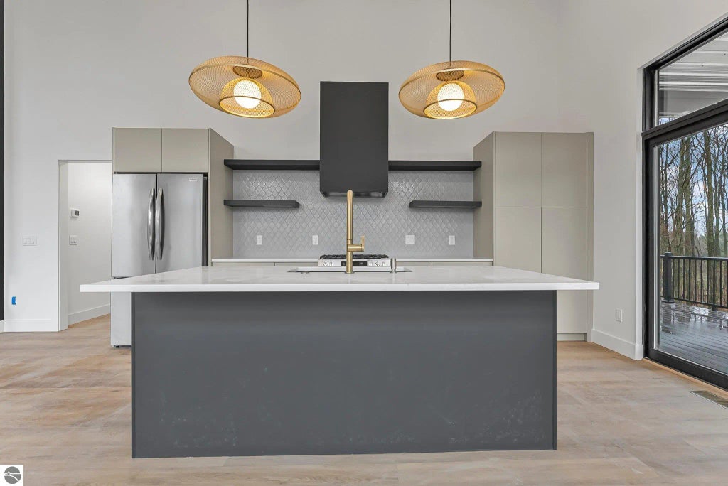 5921 Paradise Ranch, Kingsley