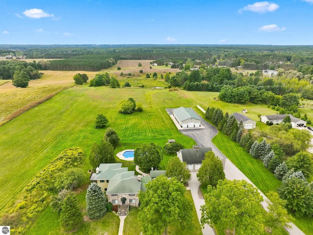 6801 Secor Road, Traverse City