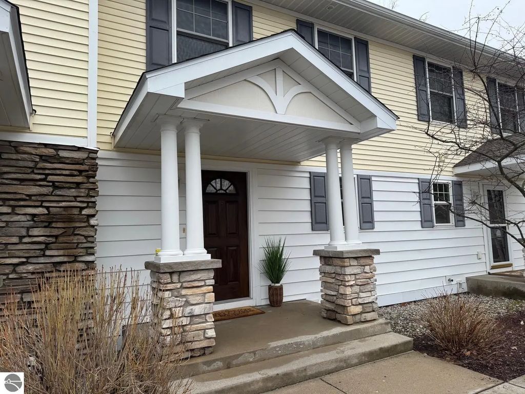 1495 Newport Street, Traverse City