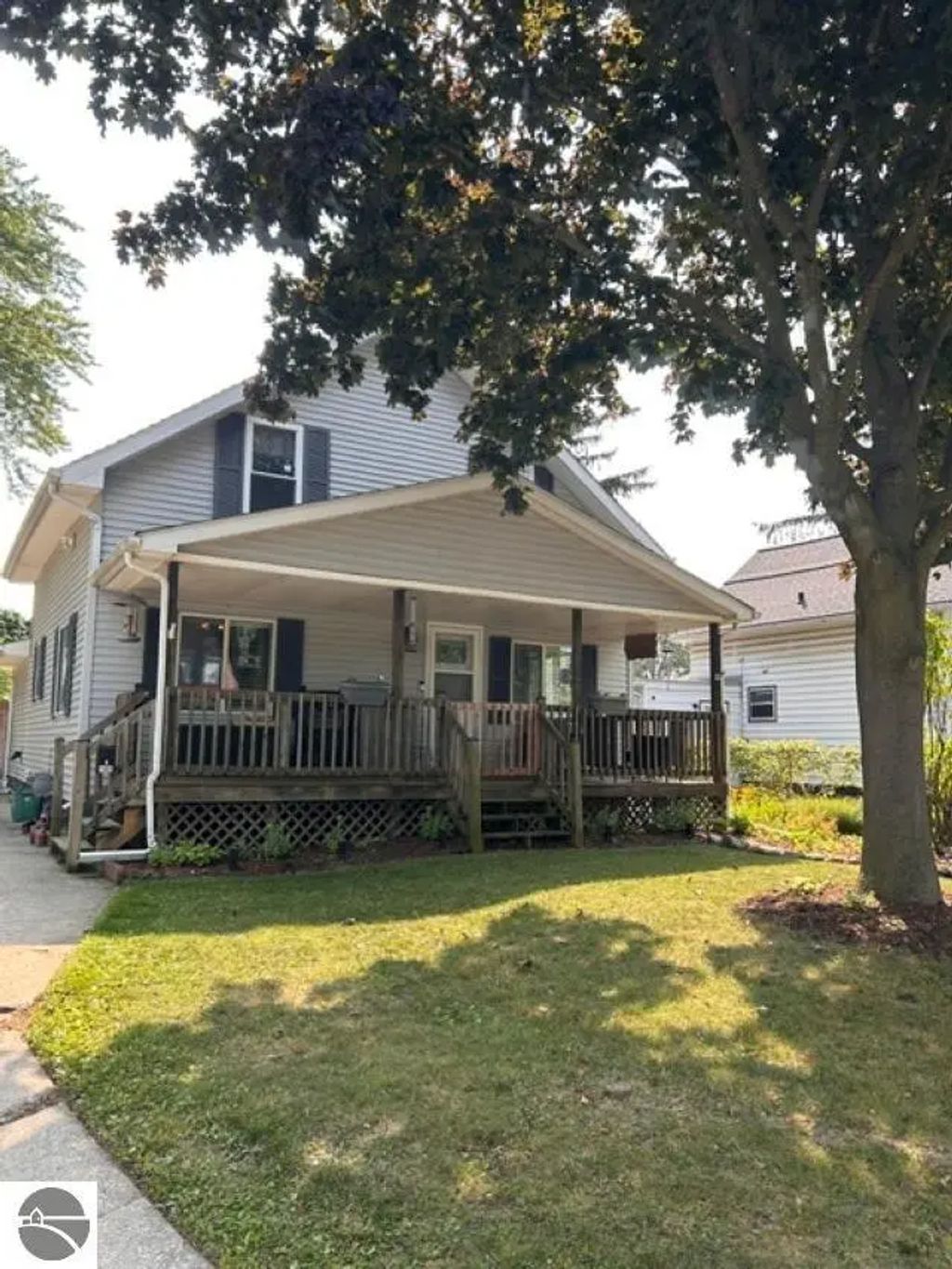 108 Grove Avenue, Alma