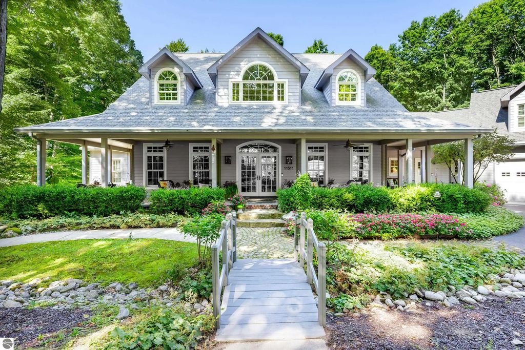11511 Mountainwoods Drive, Thompsonville
