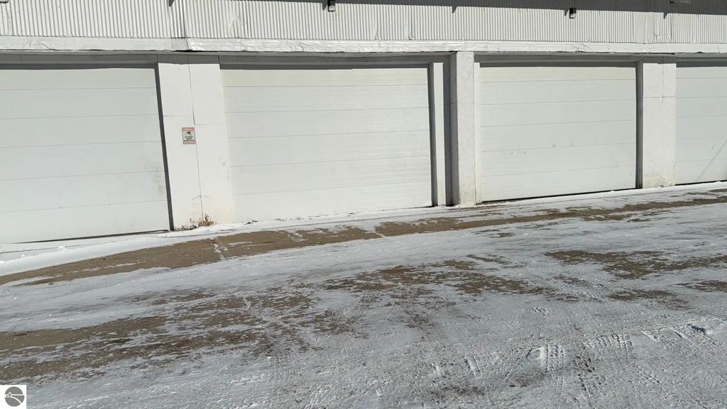 4049 S Northwind Drive, Mt Pleasant