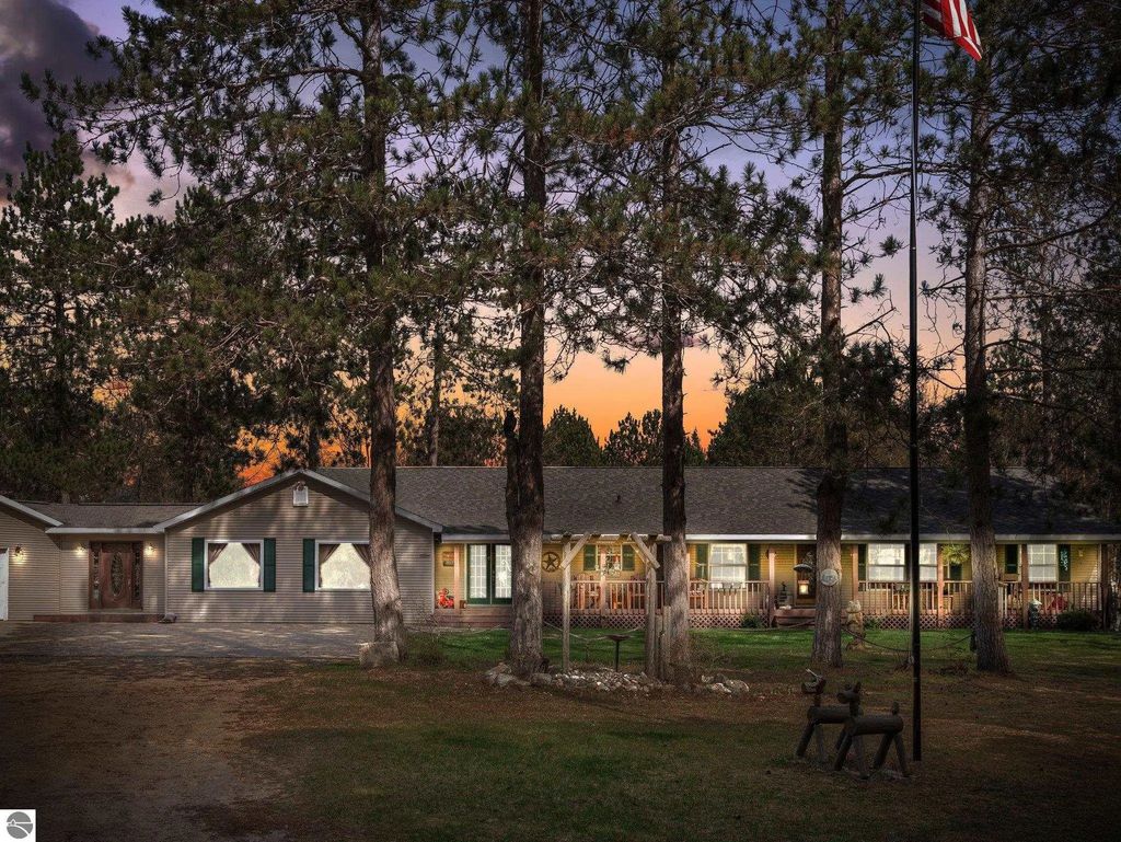 11254 230th Avenue, Reed City