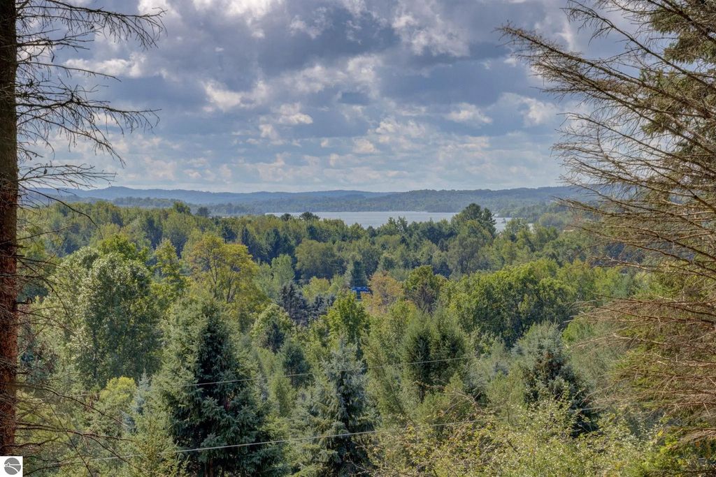 N Eagle Highway, Lake Leelanau