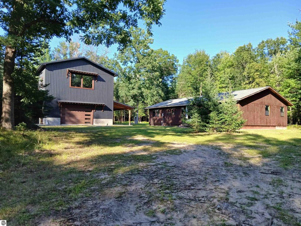 871 Williams, Alger