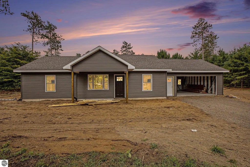 3494 Gleaner Hall Road, Kingsley