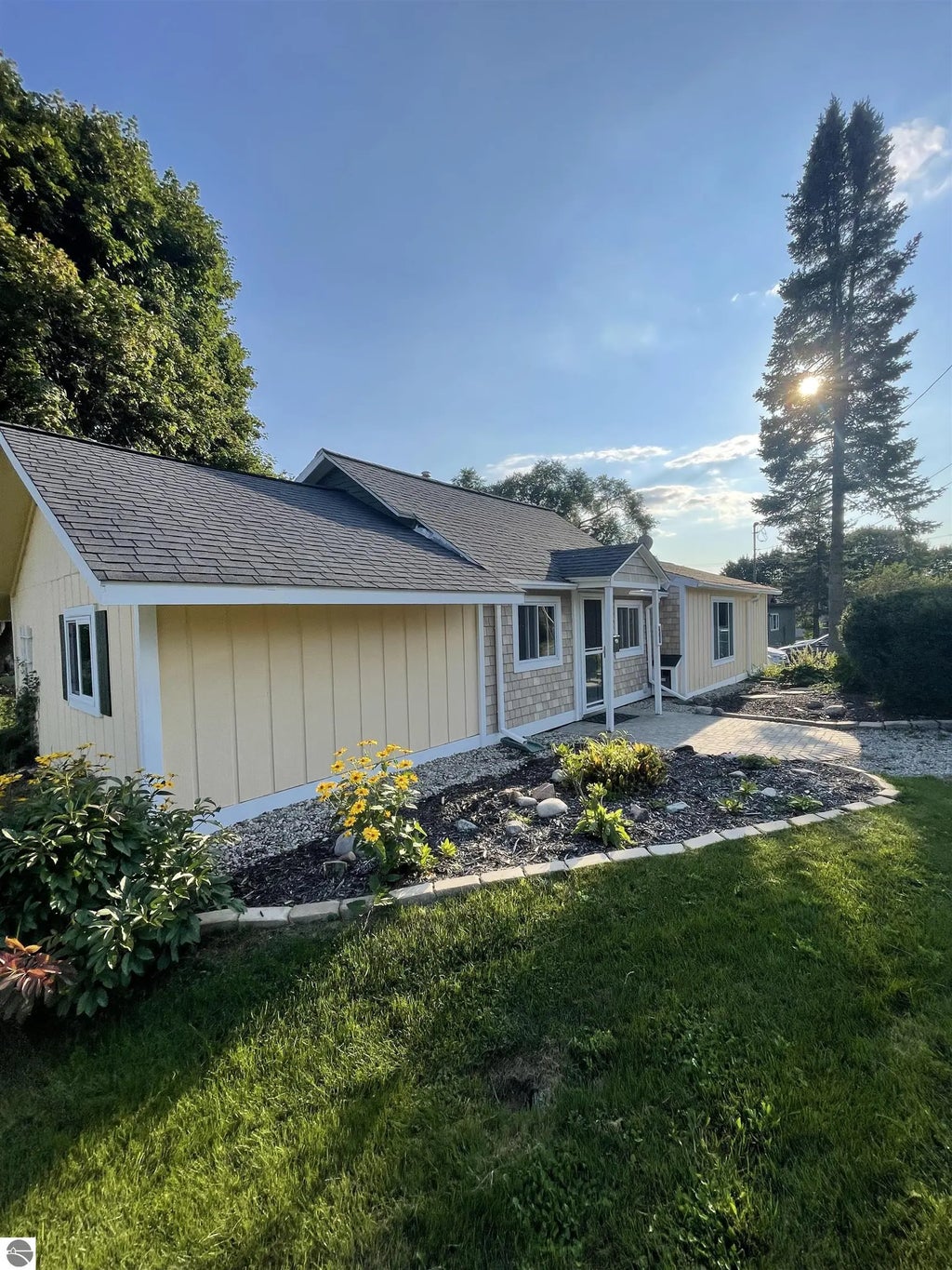 310 Groveland Street, Boyne City