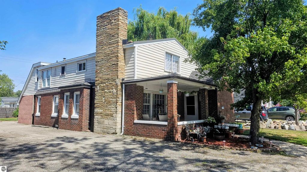 22929 Furton Street, St Clair Shores
