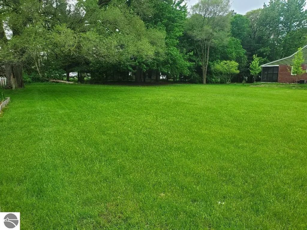 1616 E High Street, Mt Pleasant