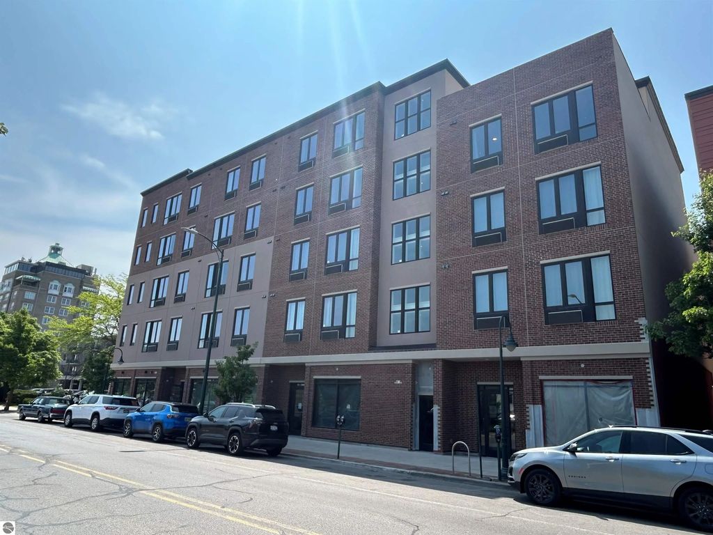 232 E State Street C, Traverse City