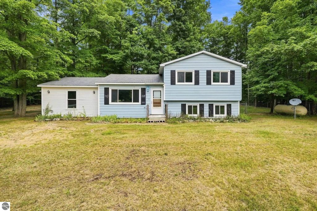 4893 Benjamin Donald Drive, Kingsley