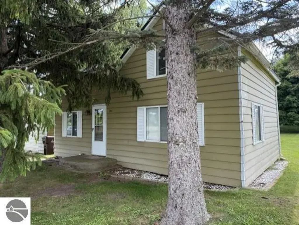 744 Saint Johns Street, Ithaca