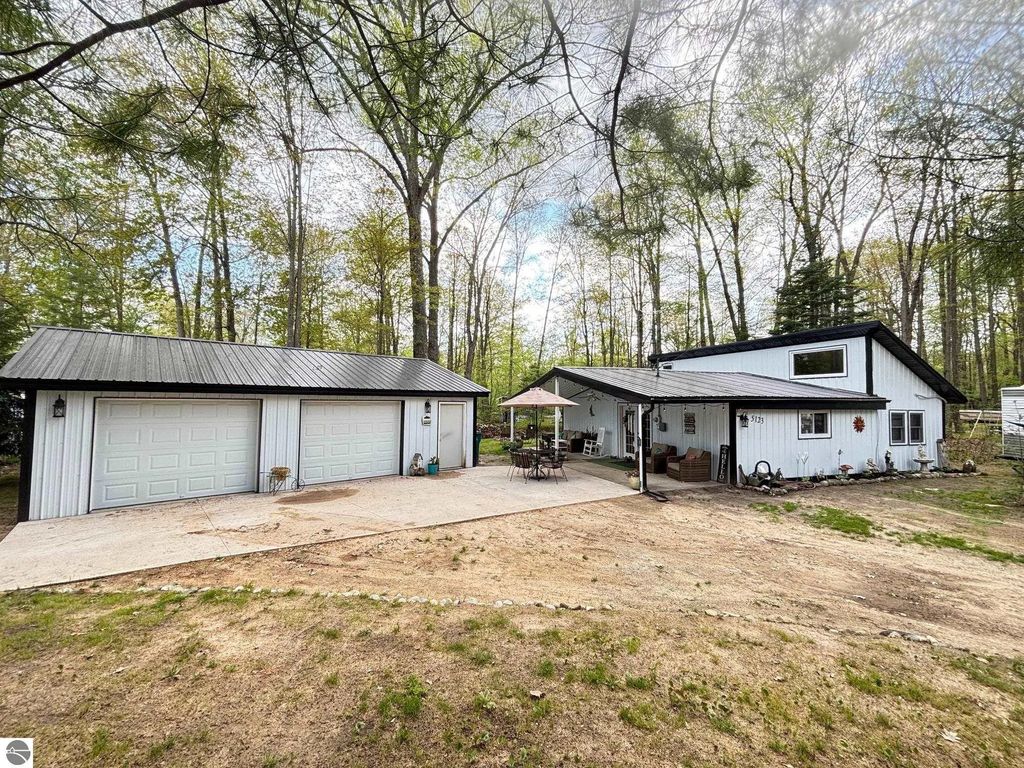 5123 Fairview Drive, Harrison
