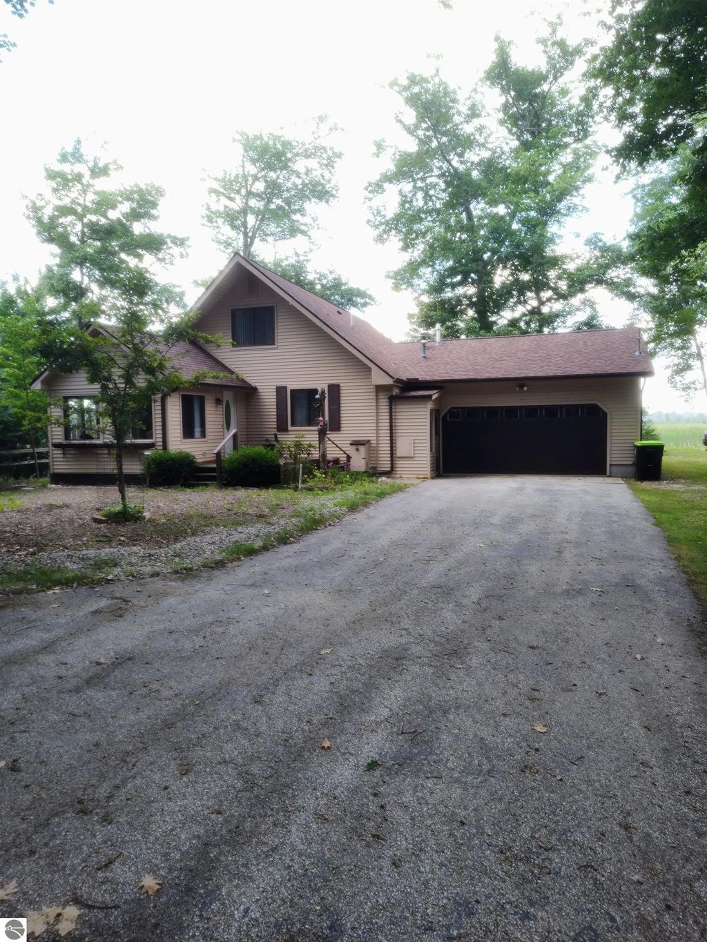 541 Rainbow Drive, East Tawas