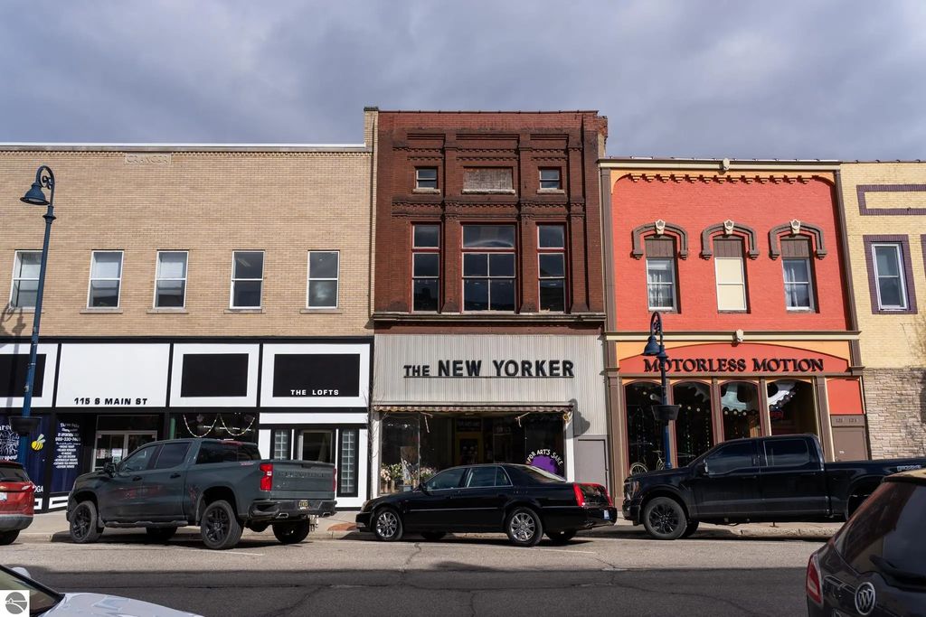 117 S Main, Mt Pleasant