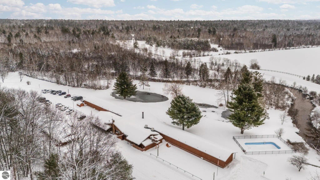 6841 Brown Bridge Road, Traverse City