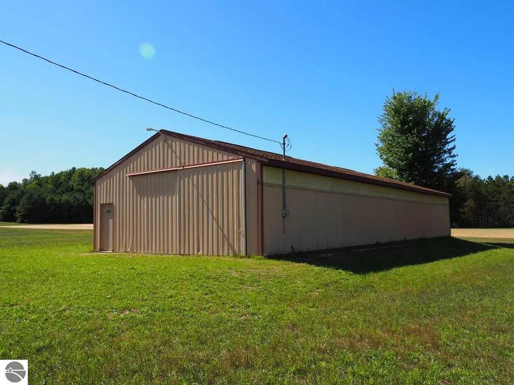 4106 Waug Road, Benzonia