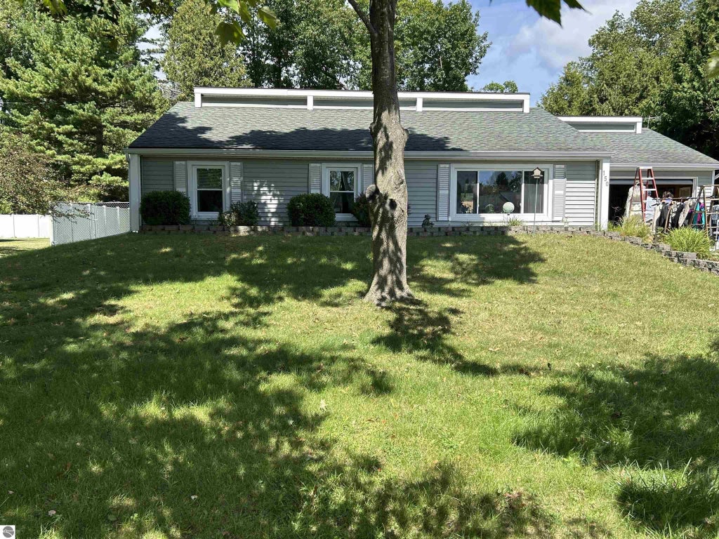 150 Roberta Drive, Tawas City
