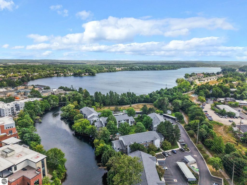 545 Riverine Drive #304, Traverse City