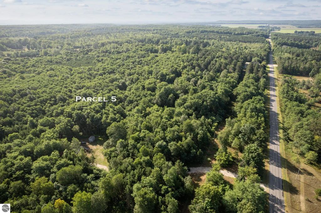 11241 Marilla Road, Copemish