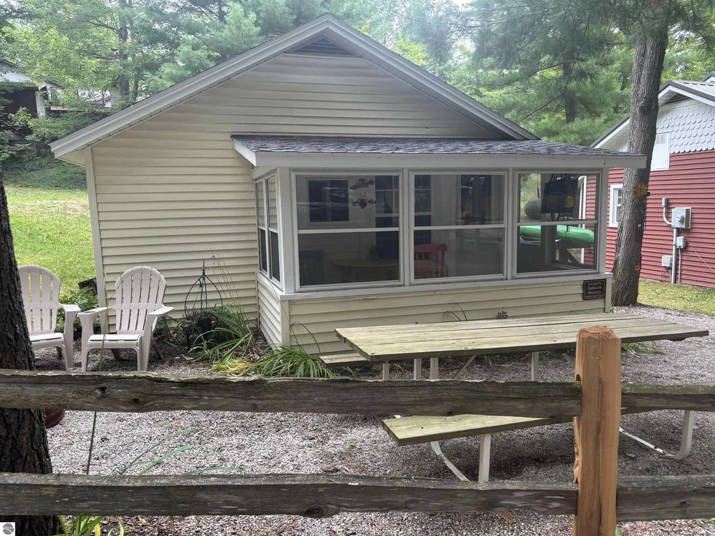 2315 Barbeau Drive, Traverse City
