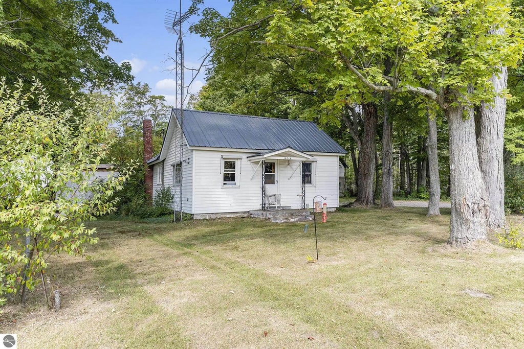 10814 Ramsay Road, Thompsonville