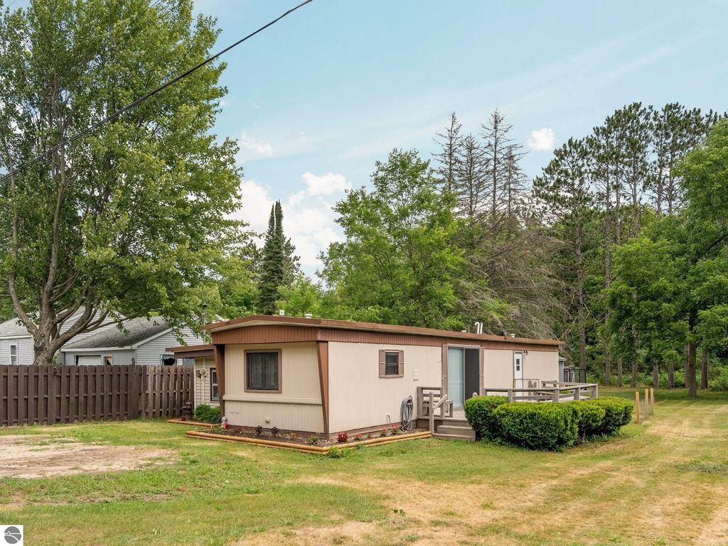 202 N Case Street, Marion