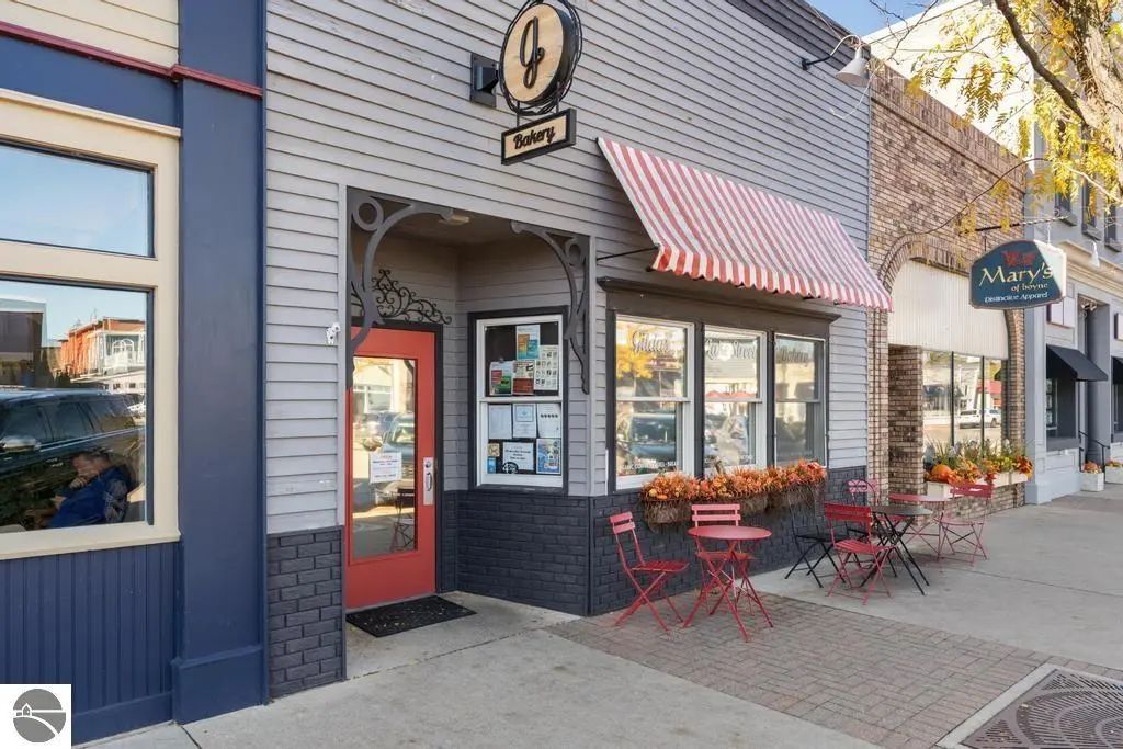110 S Lake Street, Boyne City