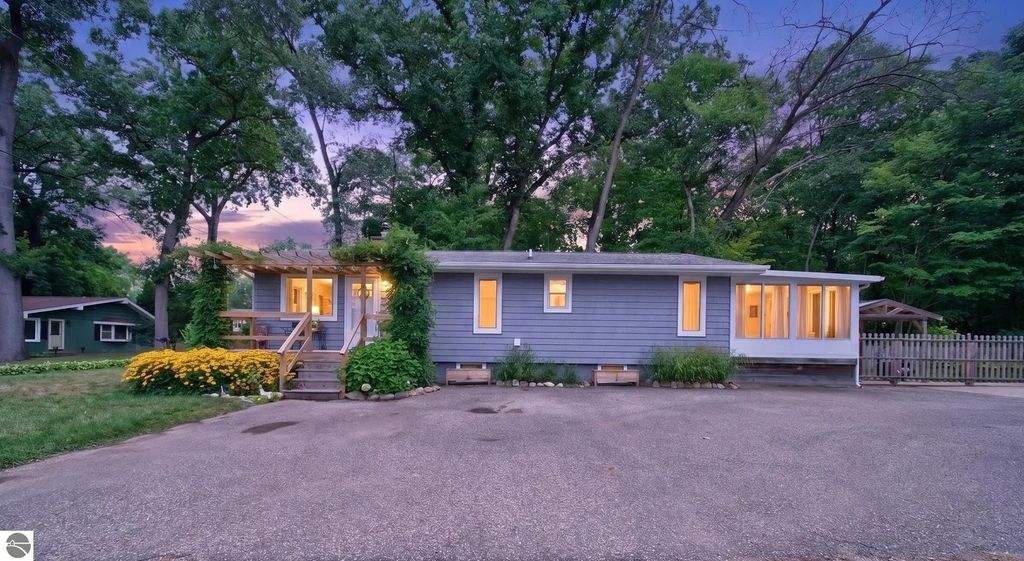172 St Marys Lake Road, Battle Creek