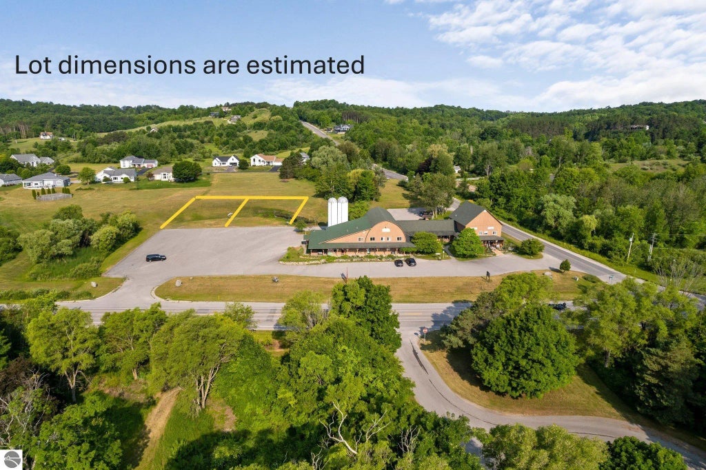 5046 S West Bay Shore Drive 5, Suttons Bay