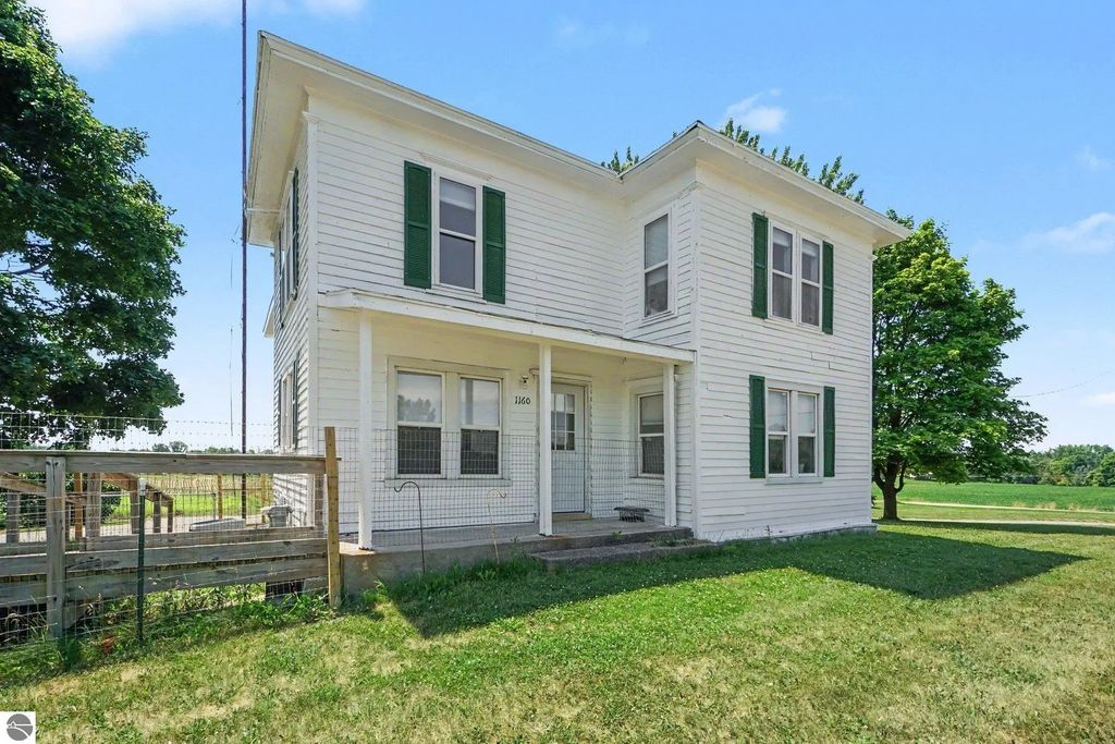 1160 E Remus Road, Mt Pleasant