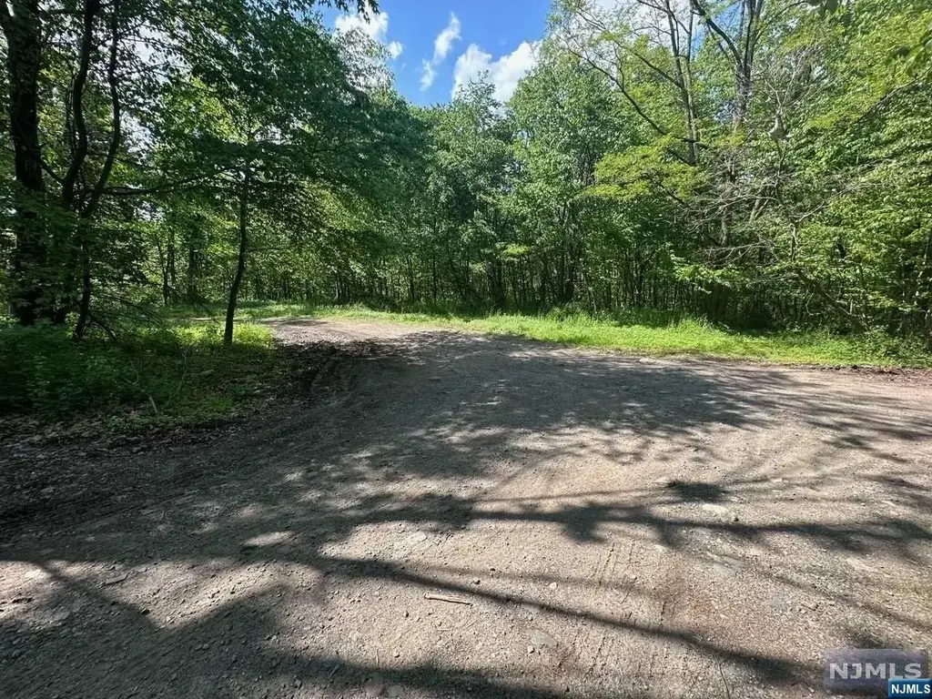 0 Gladstone Road, West Milford