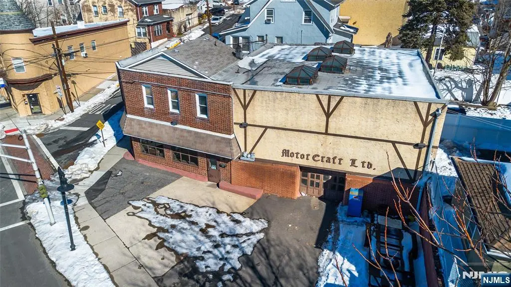 307 Paterson Avenue, East Rutherford