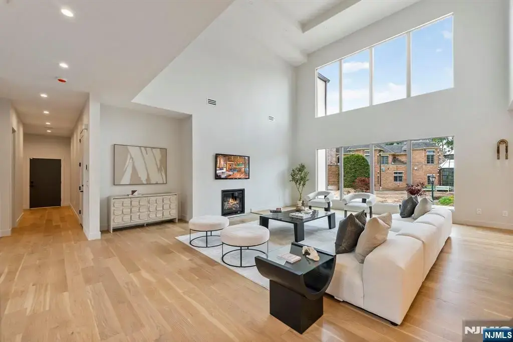 144 Demarest Avenue, Englewood Cliffs