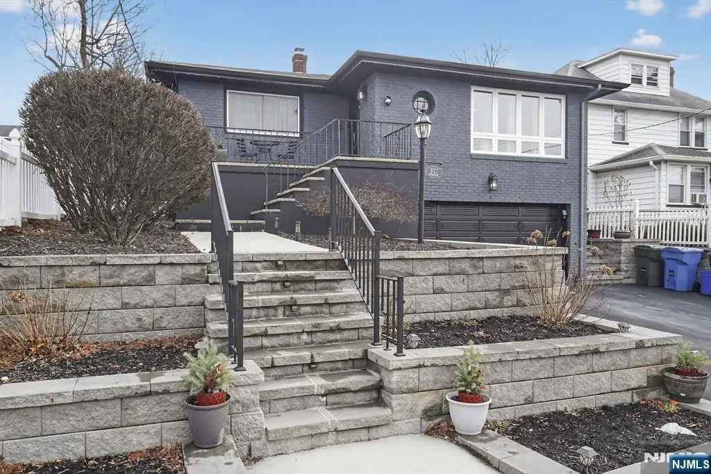 317 Ridge Road, Rutherford