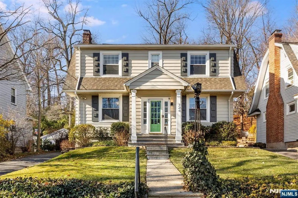 124 Essex Avenue, Glen Ridge