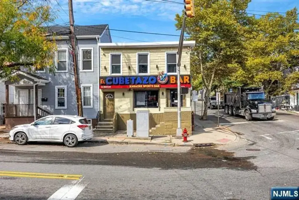 541 Union Avenue, Paterson