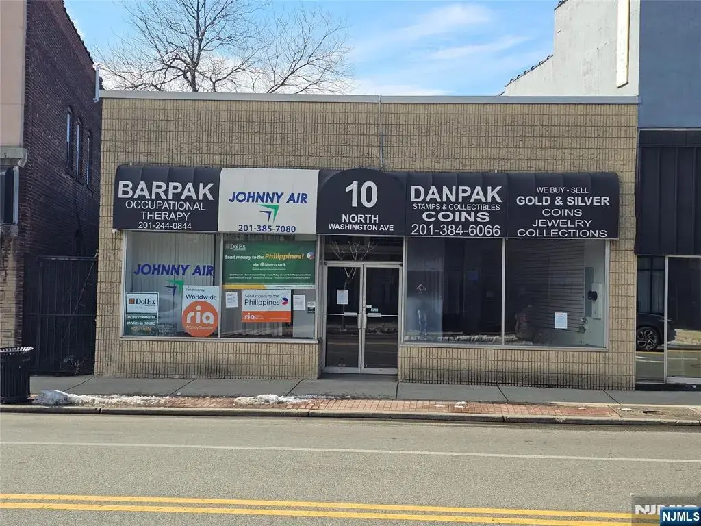 10 N Washington Avenue, Bergenfield