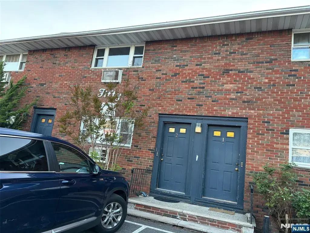 50 Main Street Apt 2a, Lodi