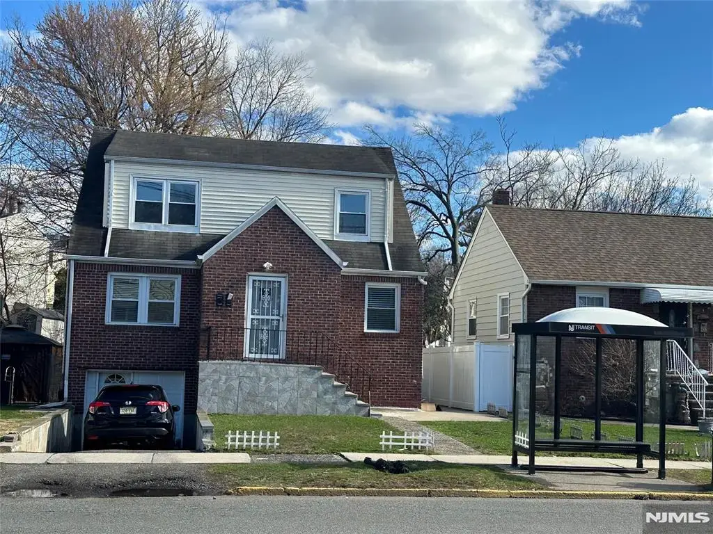 264 Shaler #2, Ridgefield