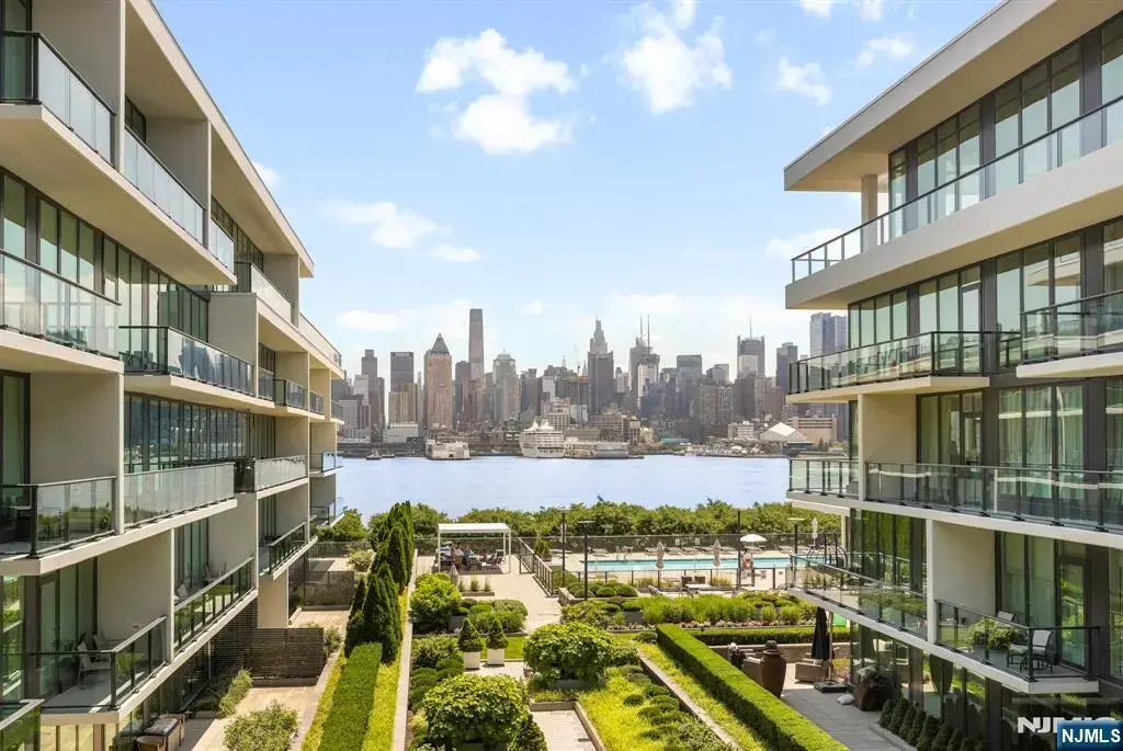 1200 Ave At Port Imperial 513, Weehawken